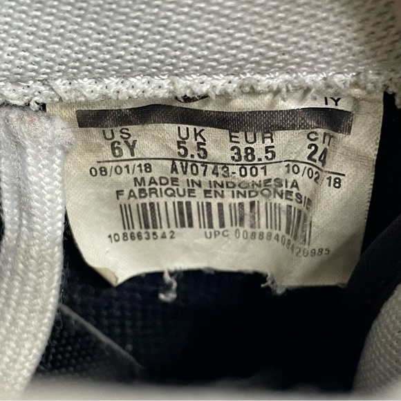 Nike Air Force 1 LV8 1 Black White Trainers 
Size UK 5.5
AV0743-001 - Picture 8 of 8